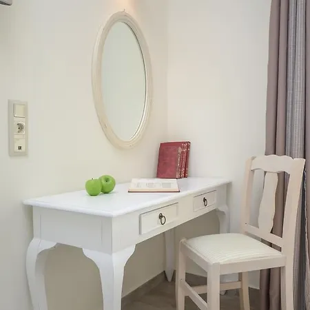 לינה וארוחת בוקר Angel