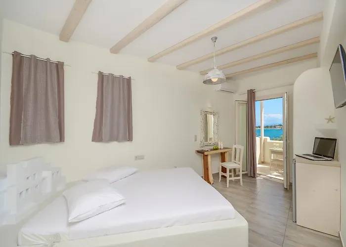 Angel 4* Agia Anna (Naxos)